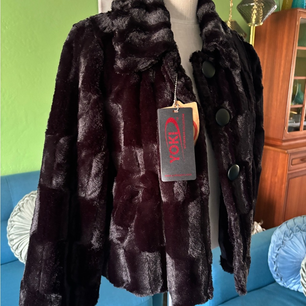 Jacket - Picture 5 of 5